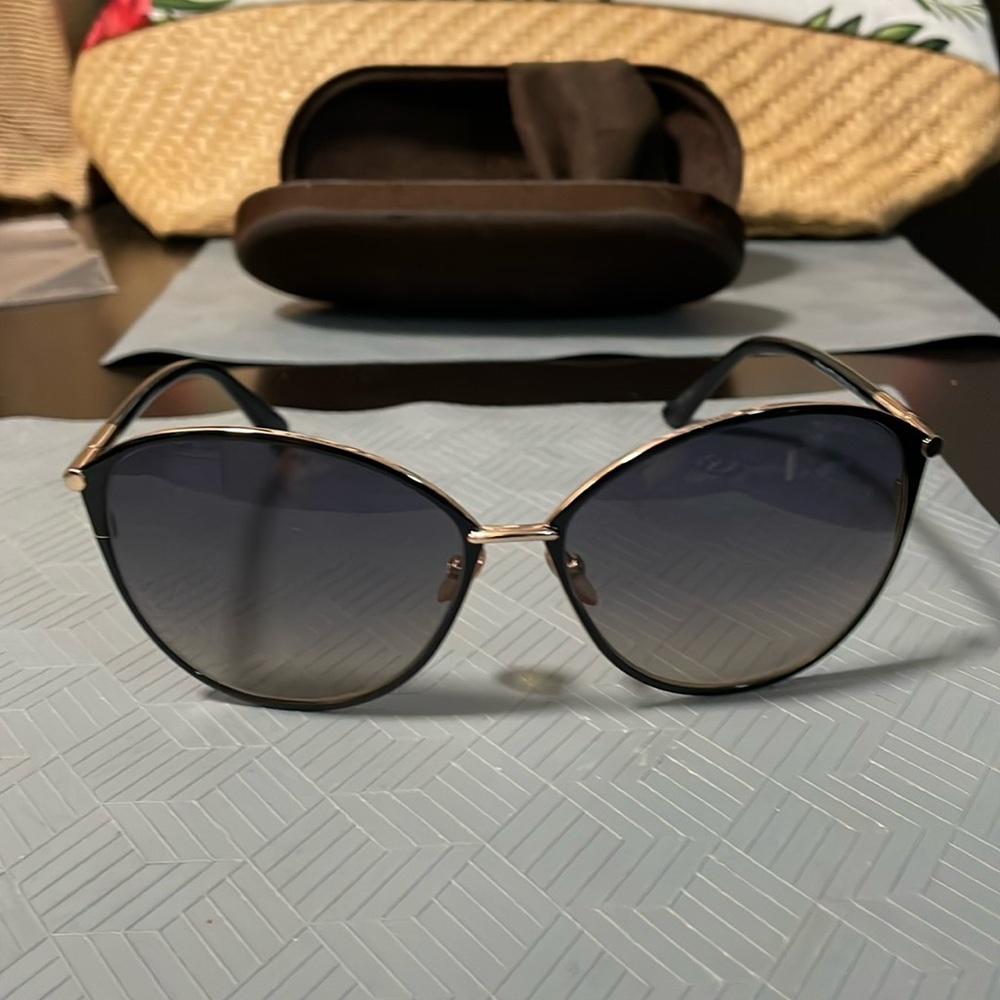Good used Tom Ford Penelope Cat Eye Sunglasses